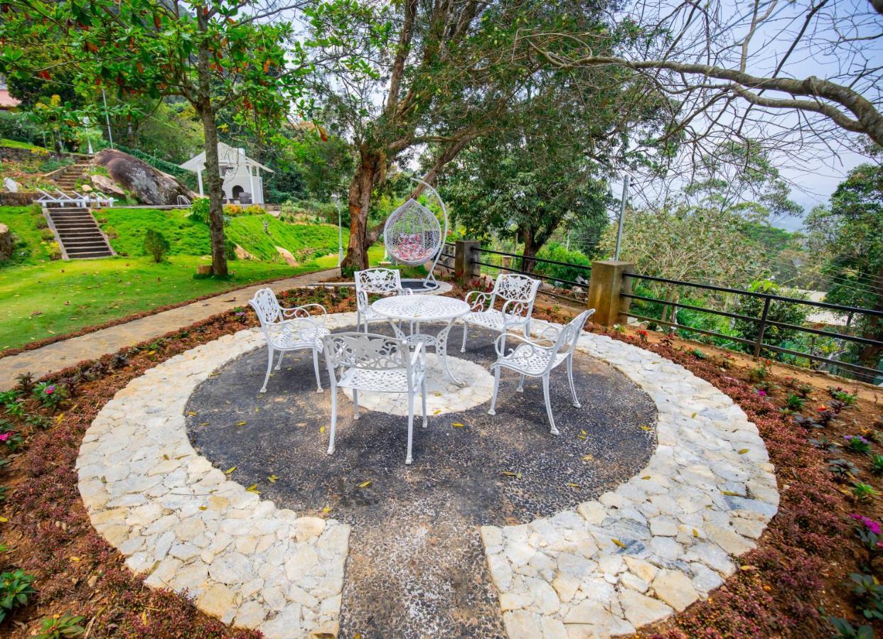 Andriyala Hotel Diyatalawa Ngoại thất bức ảnh
